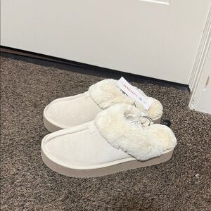 Women's Cream Faux Fur Platform Shoes